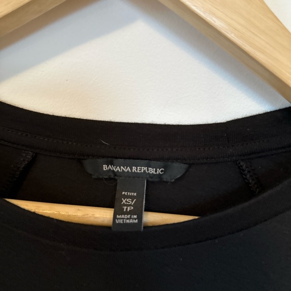 Cute ruffle long sleeve top - Picture 2 of 4